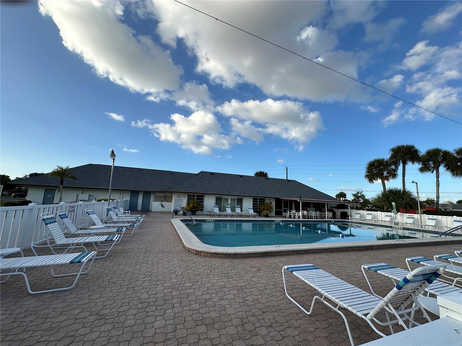 3401 36TH ST W #3401, BRADENTON, FL — photo 2
