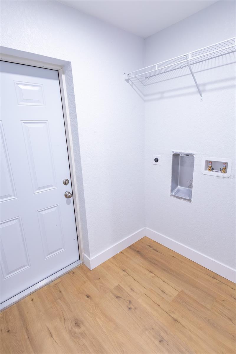 4501 20TH AVE S, ST PETERSBURG, FL — photo 10