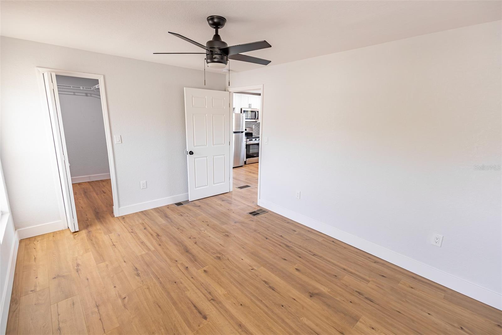 4501 20TH AVE S, ST PETERSBURG, FL — photo 14