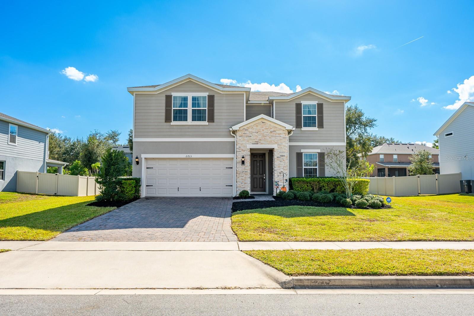 2713 HILLTOP LOOP, APOPKA, FL — photo 2
