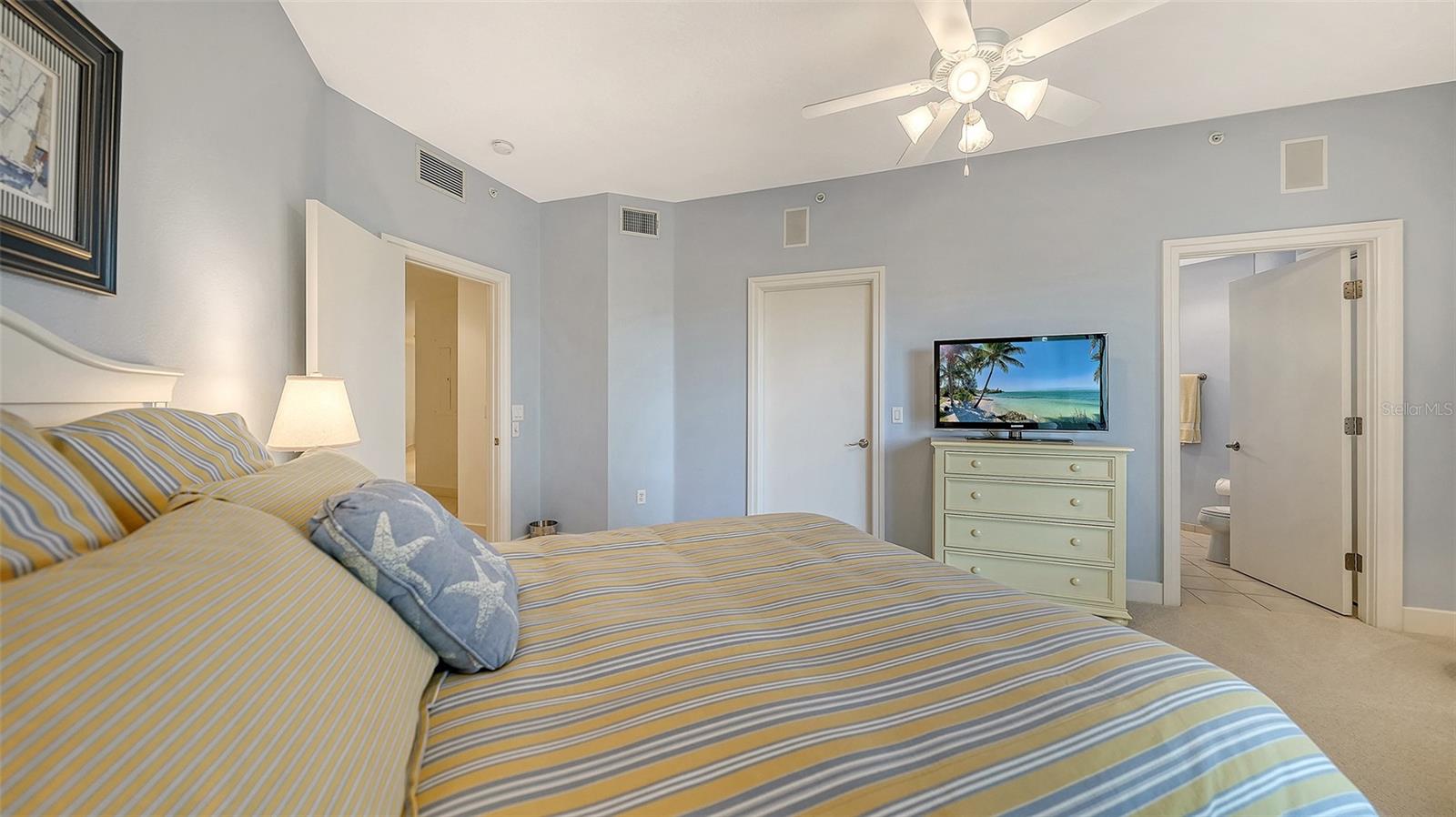 4561 GULF OF MEXICO DR #202, LONGBOAT KEY, FL — photo 55