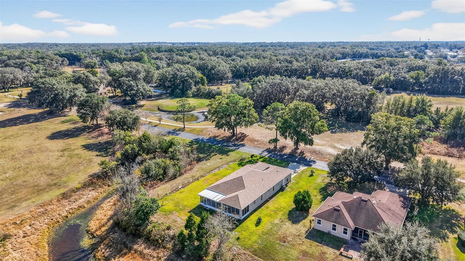 588 DOWLING CIR, LADY LAKE, FL — photo 13