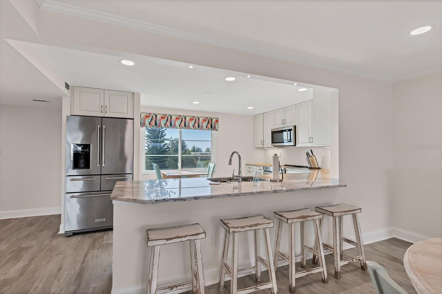 9397 MIDNIGHT PASS RD #501, SARASOTA, FL — photo 11