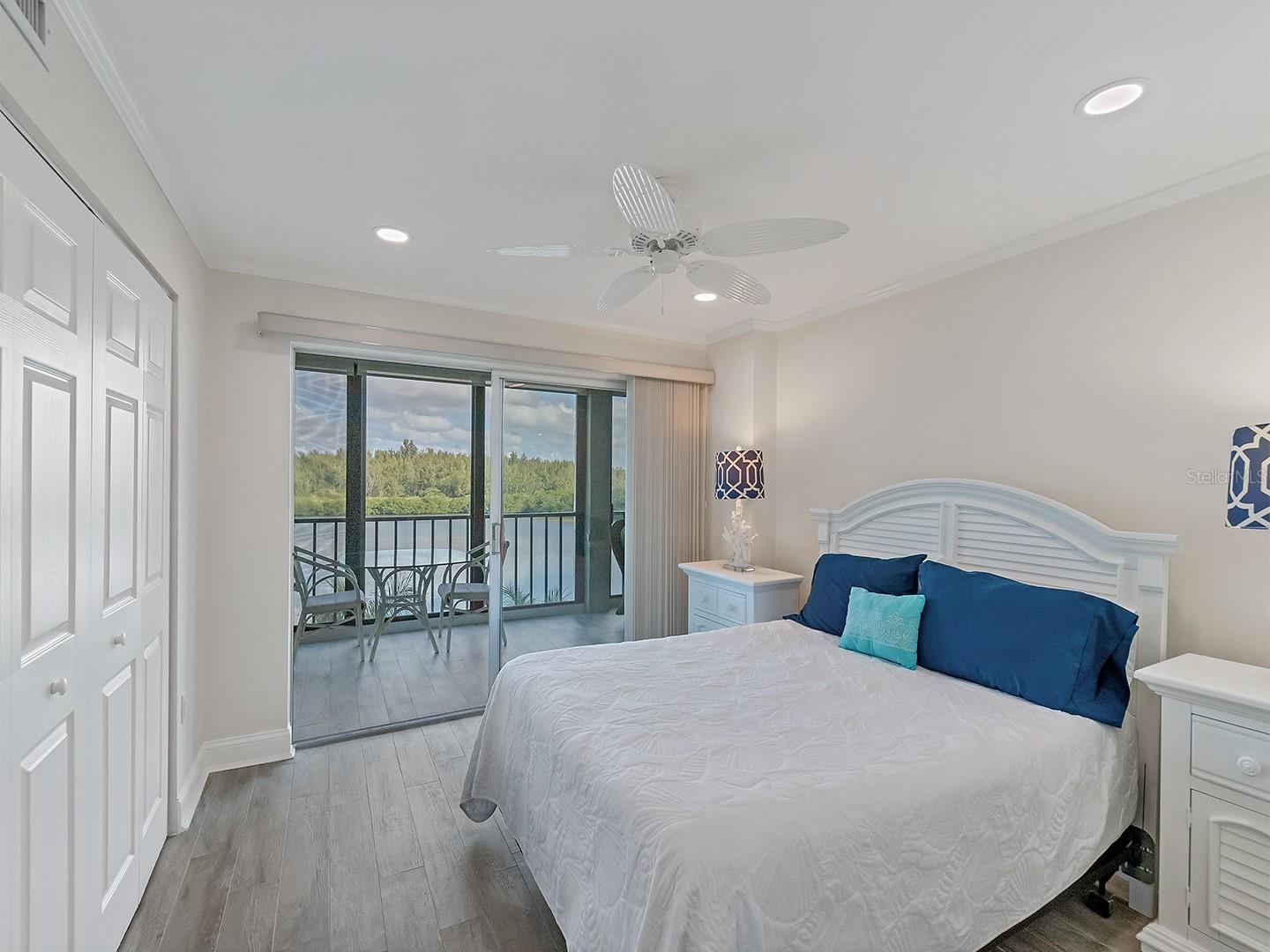9397 MIDNIGHT PASS RD #501, SARASOTA, FL — photo 18