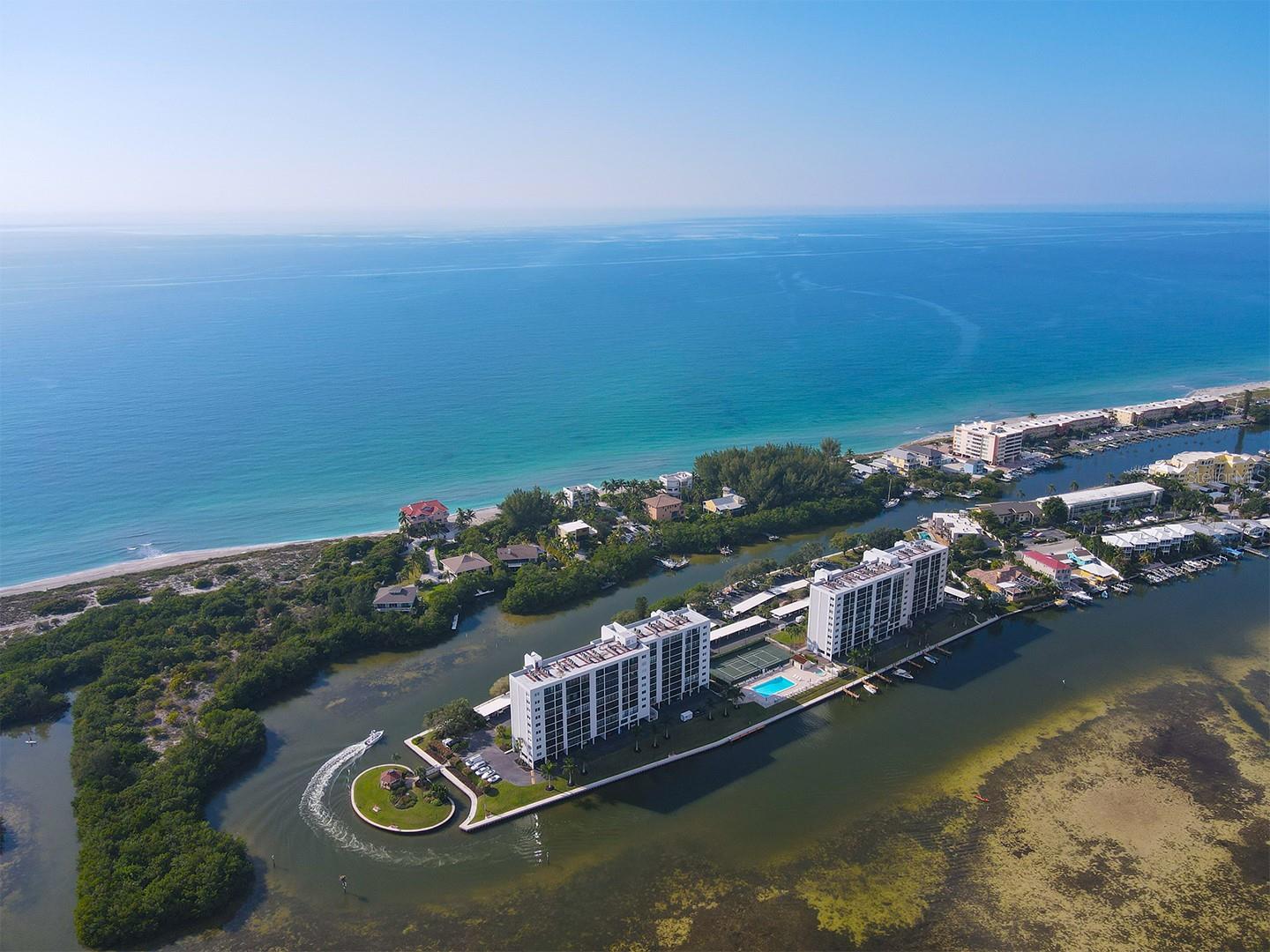 9397 MIDNIGHT PASS RD #501, SARASOTA, FL — photo 41