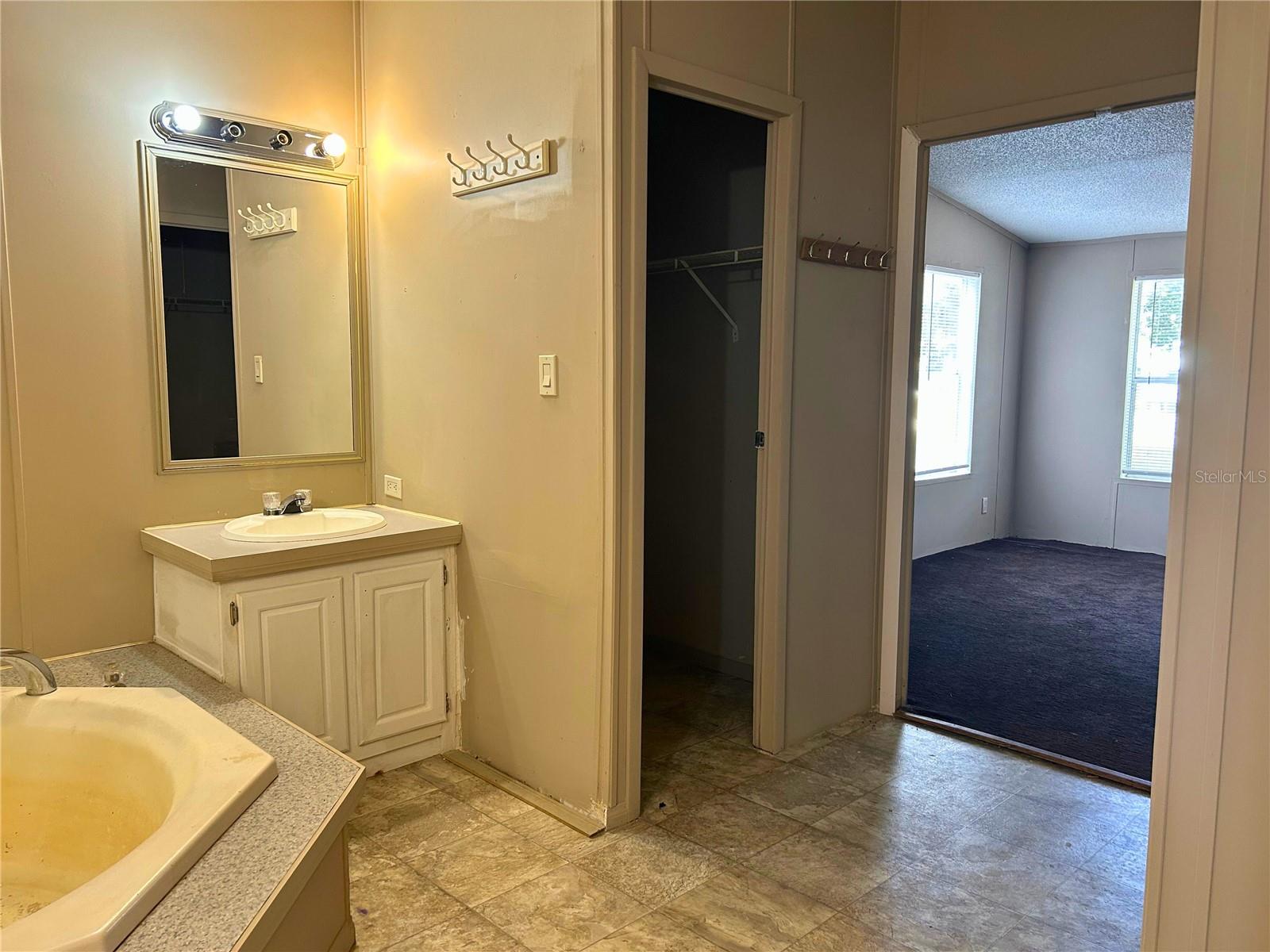 9867 JEROME DR, NEW PORT RICHEY, FL — photo 10