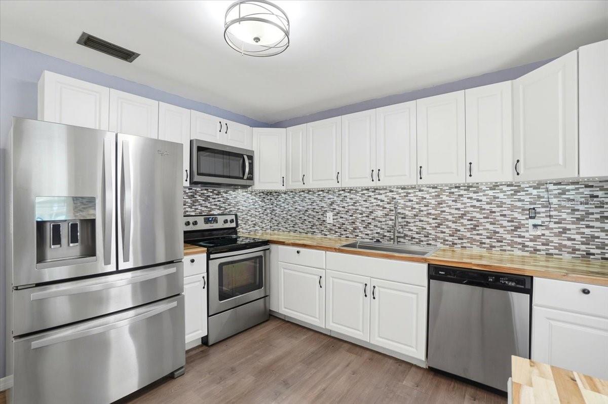 3022 HICKORY ST NW, WINTER HAVEN, FL — photo 19