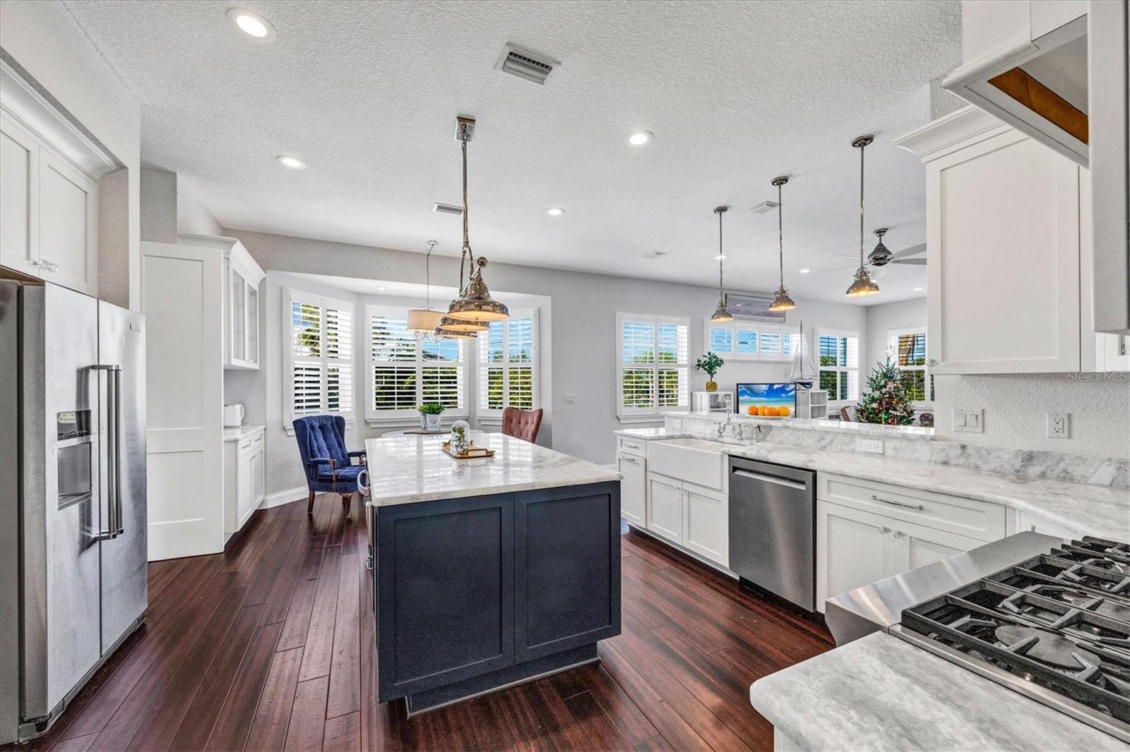 10050 CREEKSIDE DR, PLACIDA, FL — photo 11