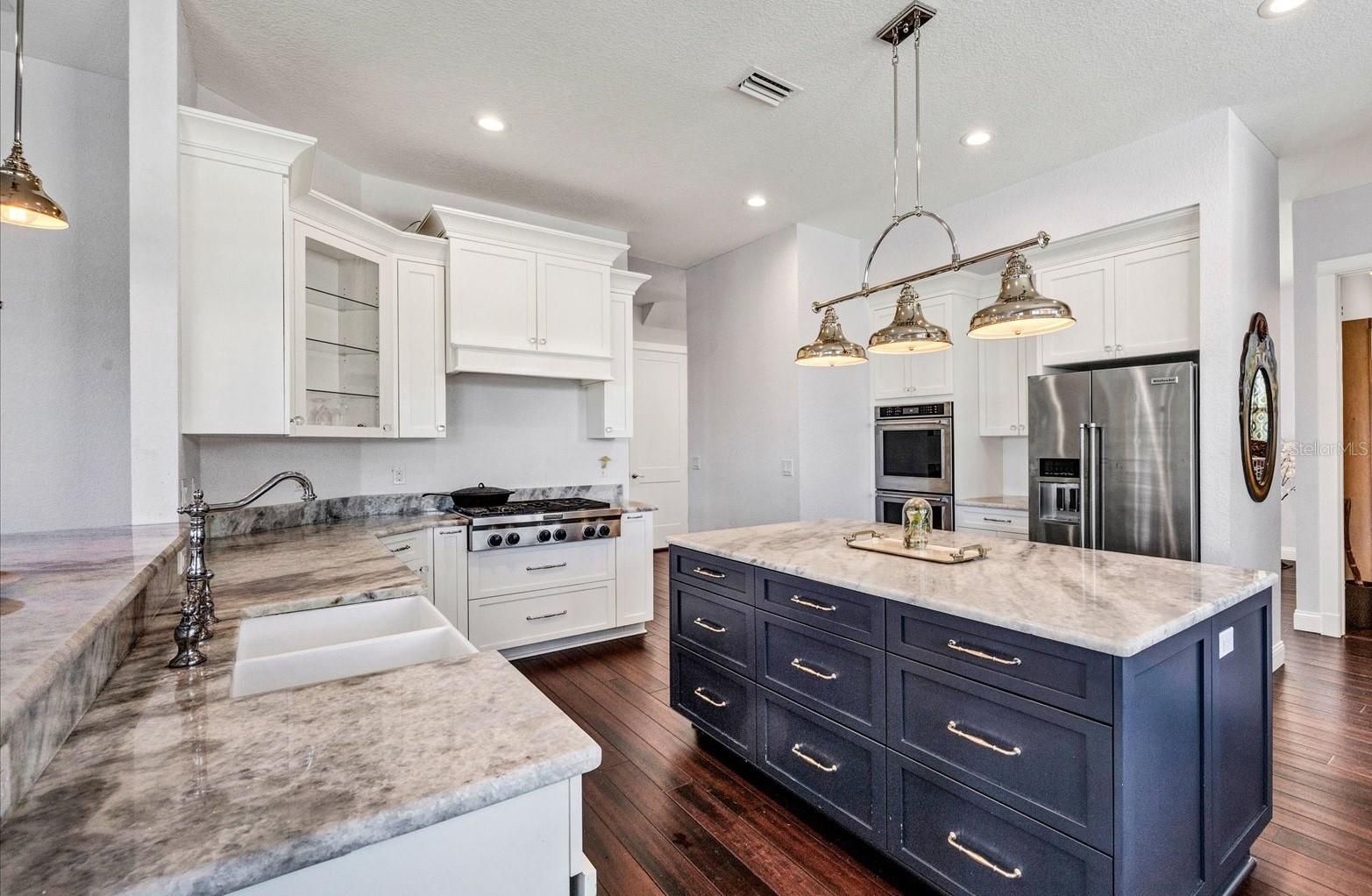10050 CREEKSIDE DR, PLACIDA, FL — photo 14