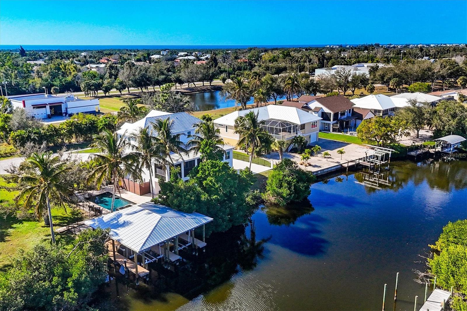 10050 CREEKSIDE DR, PLACIDA, FL — photo 46
