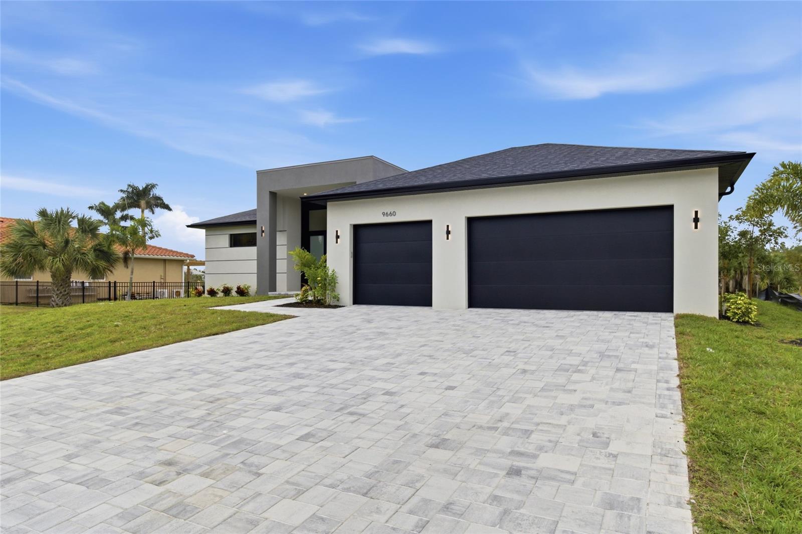 9660 PRESIDENT CIR, PORT CHARLOTTE, FL — photo 6