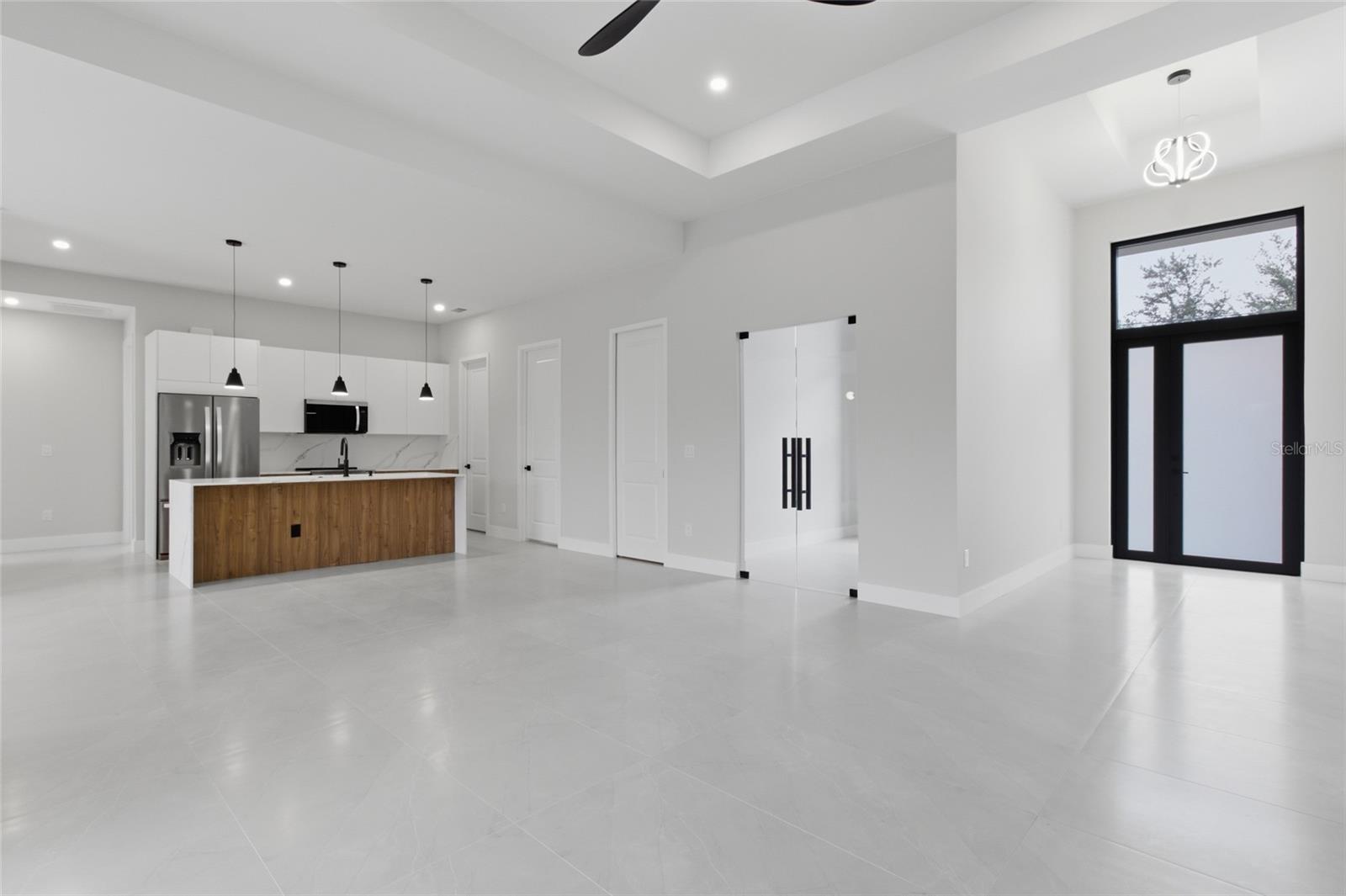 9660 PRESIDENT CIR, PORT CHARLOTTE, FL — photo 10