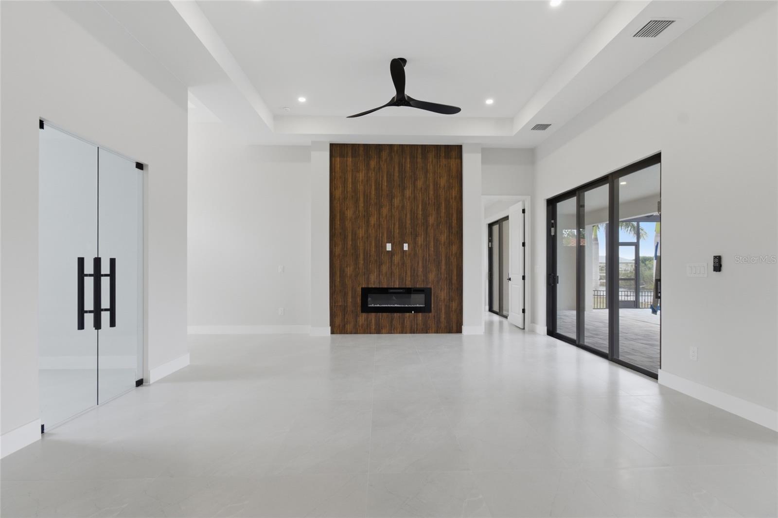 9660 PRESIDENT CIR, PORT CHARLOTTE, FL — photo 12