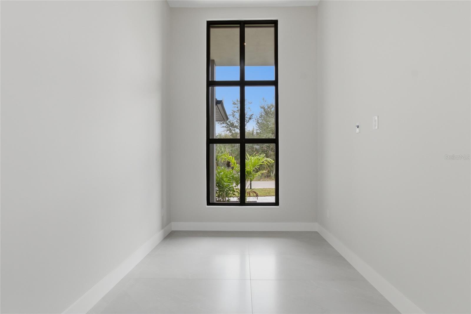 9660 PRESIDENT CIR, PORT CHARLOTTE, FL — photo 15