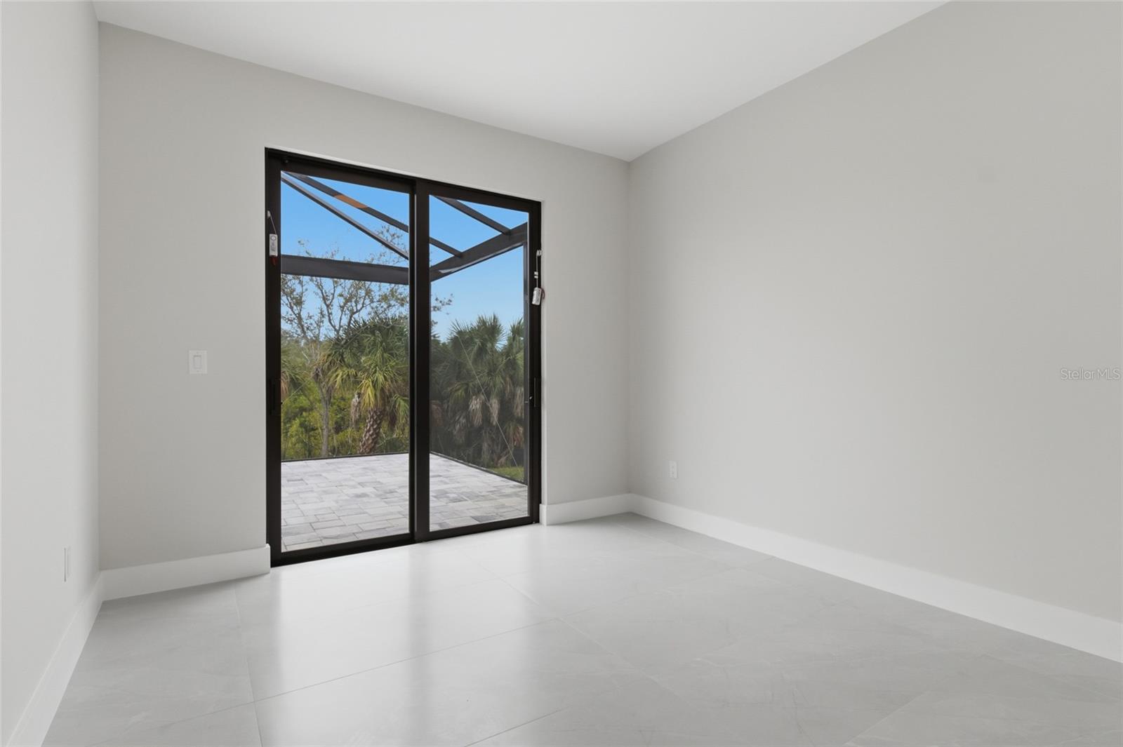 9660 PRESIDENT CIR, PORT CHARLOTTE, FL — photo 38