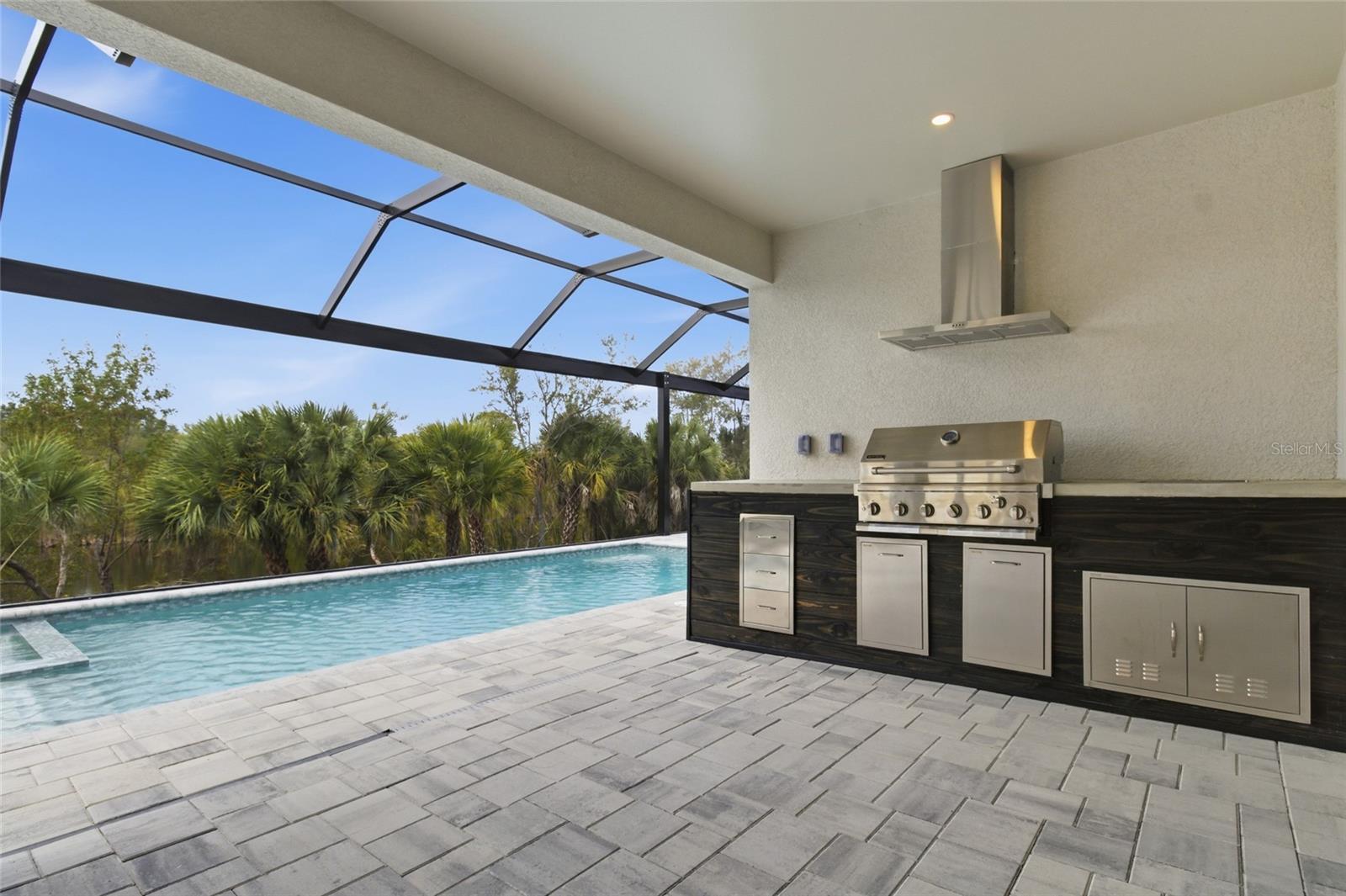 9660 PRESIDENT CIR, PORT CHARLOTTE, FL — photo 44