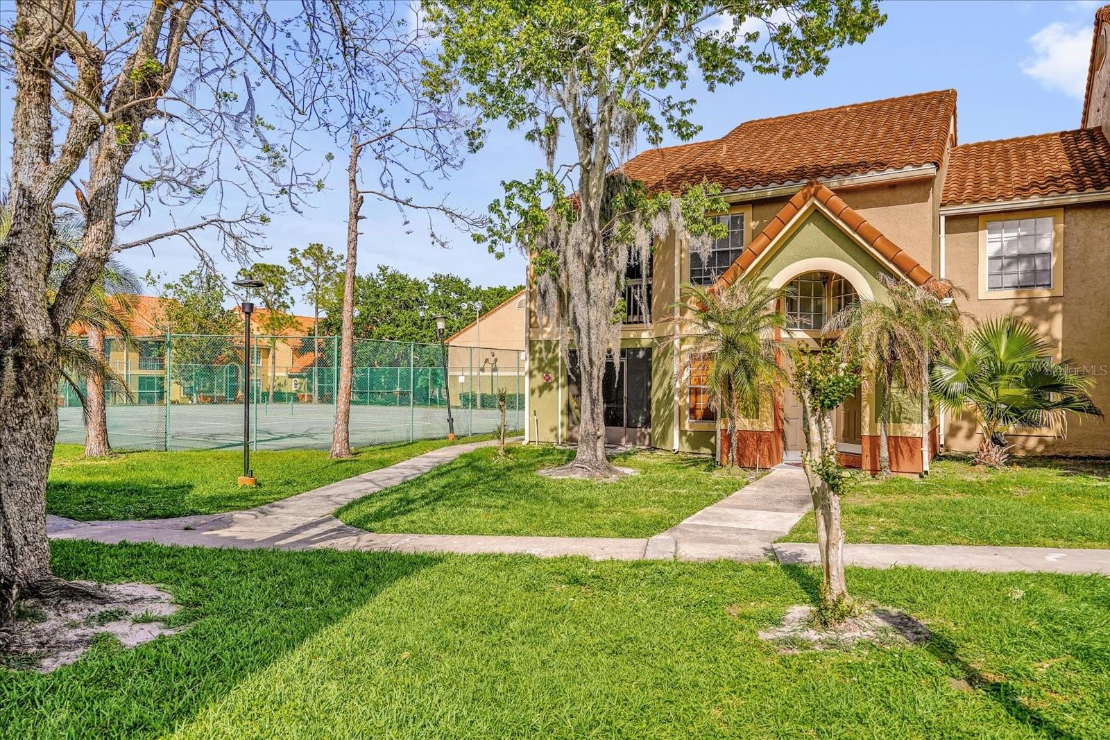 409 FOUNTAINHEAD CIR #236, KISSIMMEE, FL — photo 2