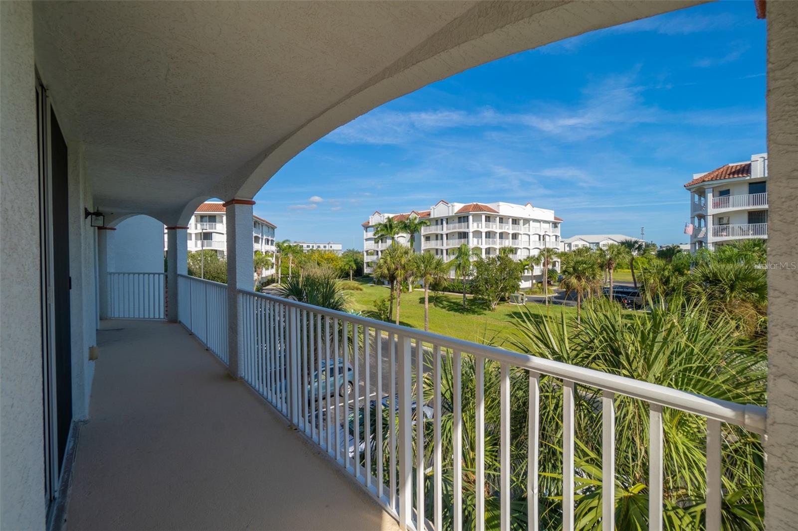 8934 PUERTO DEL RIO DR #8304, CAPE CANAVERAL, FL — photo 13