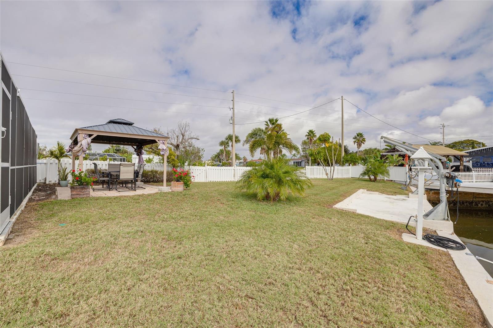 6606 BEACH BLVD, HUDSON, FL — photo 36