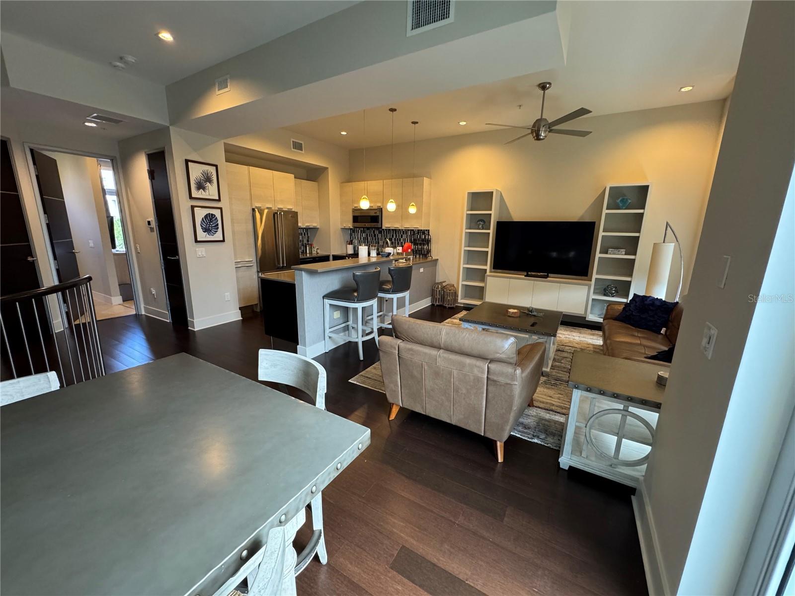 239 COSMOPOLITAN CT, SARASOTA, FL — photo 26