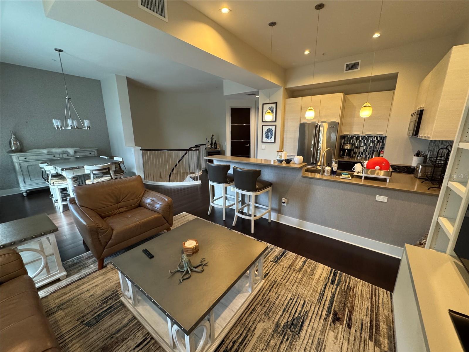 239 COSMOPOLITAN CT, SARASOTA, FL — photo 27