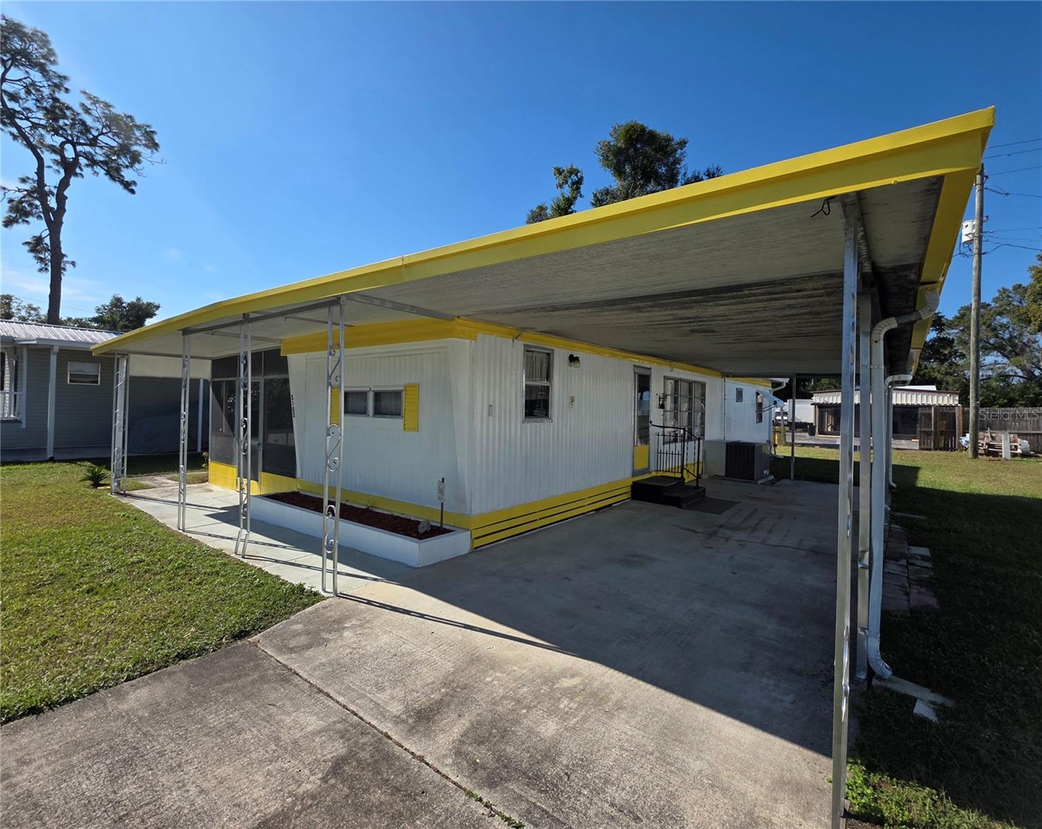 5105 CURRAN ST, ZEPHYRHILLS, FL — photo 2