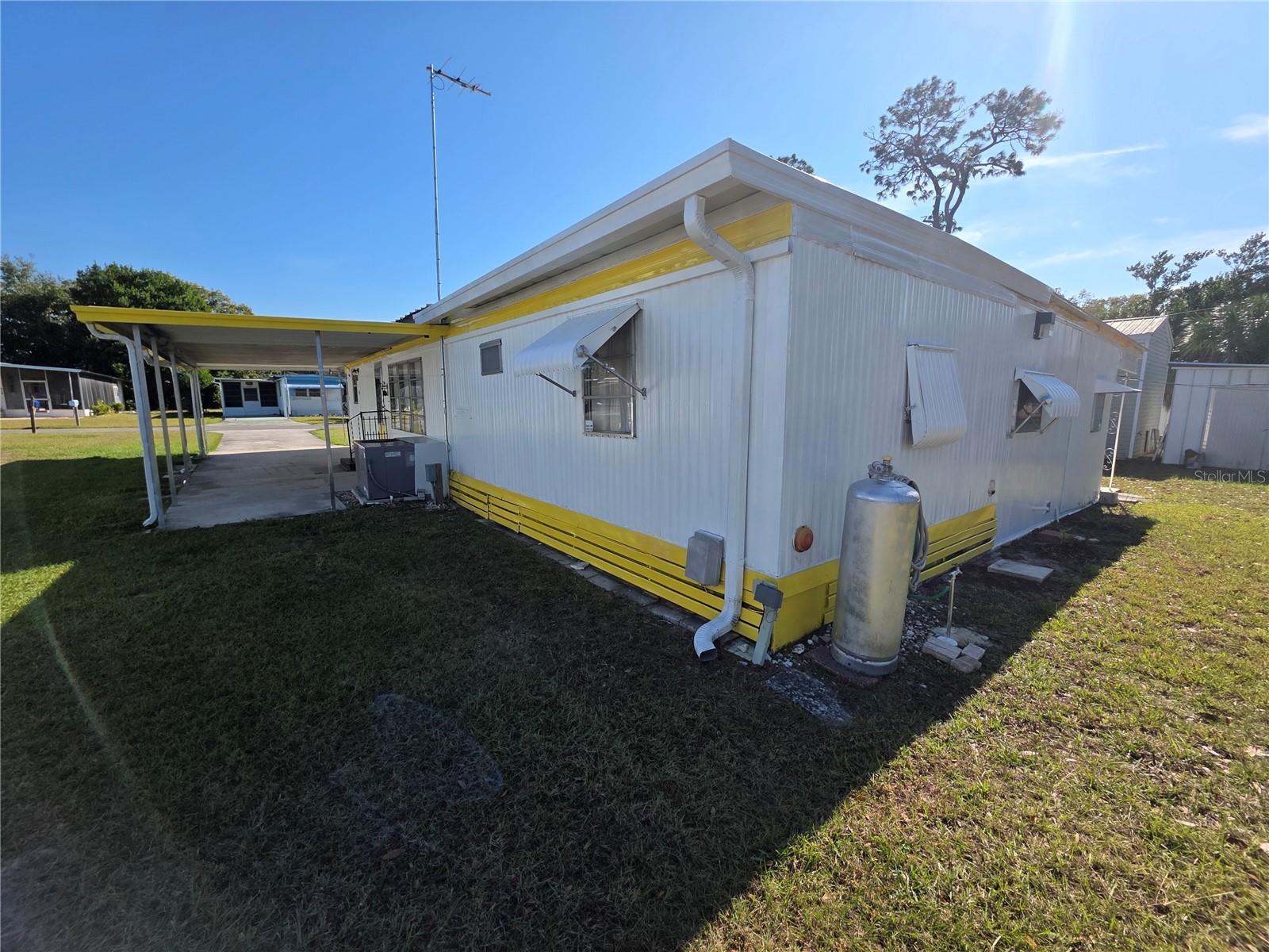 5105 CURRAN ST, ZEPHYRHILLS, FL — photo 4