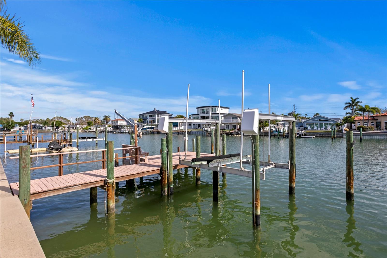 350 N JULIA CIR, ST PETE BEACH, FL — photo 31