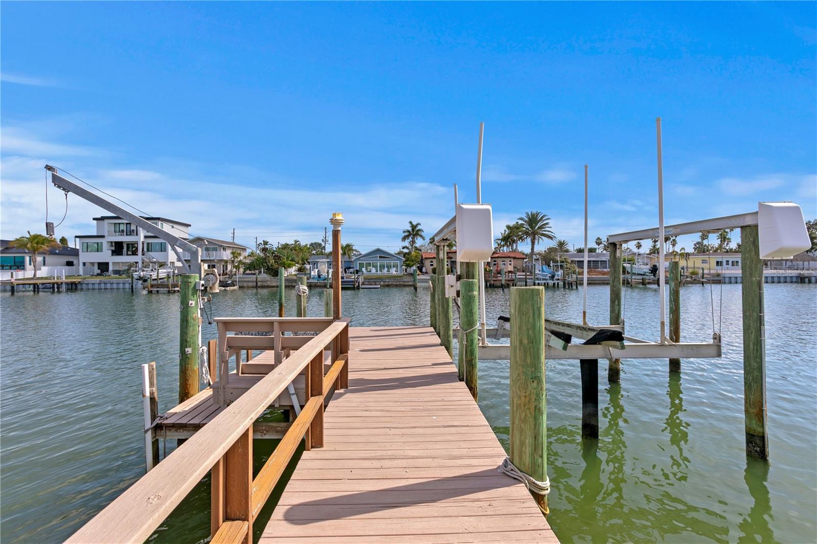350 N JULIA CIR, ST PETE BEACH, FL — photo 32