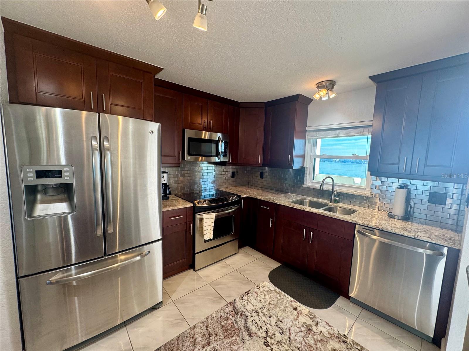 1230 GULF BLVD #1402, CLEARWATER BEACH, FL — photo 10