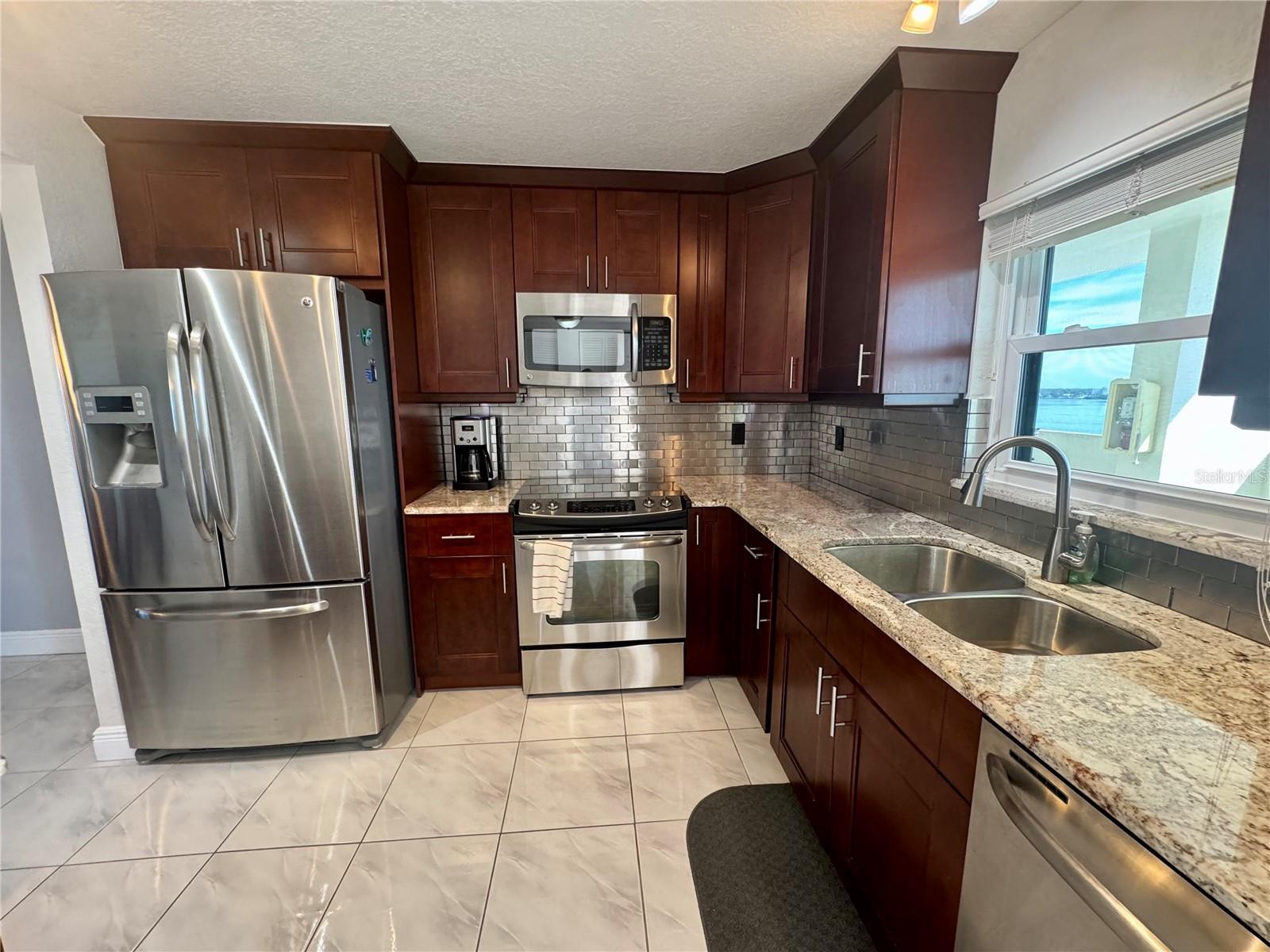 1230 GULF BLVD #1402, CLEARWATER BEACH, FL — photo 11