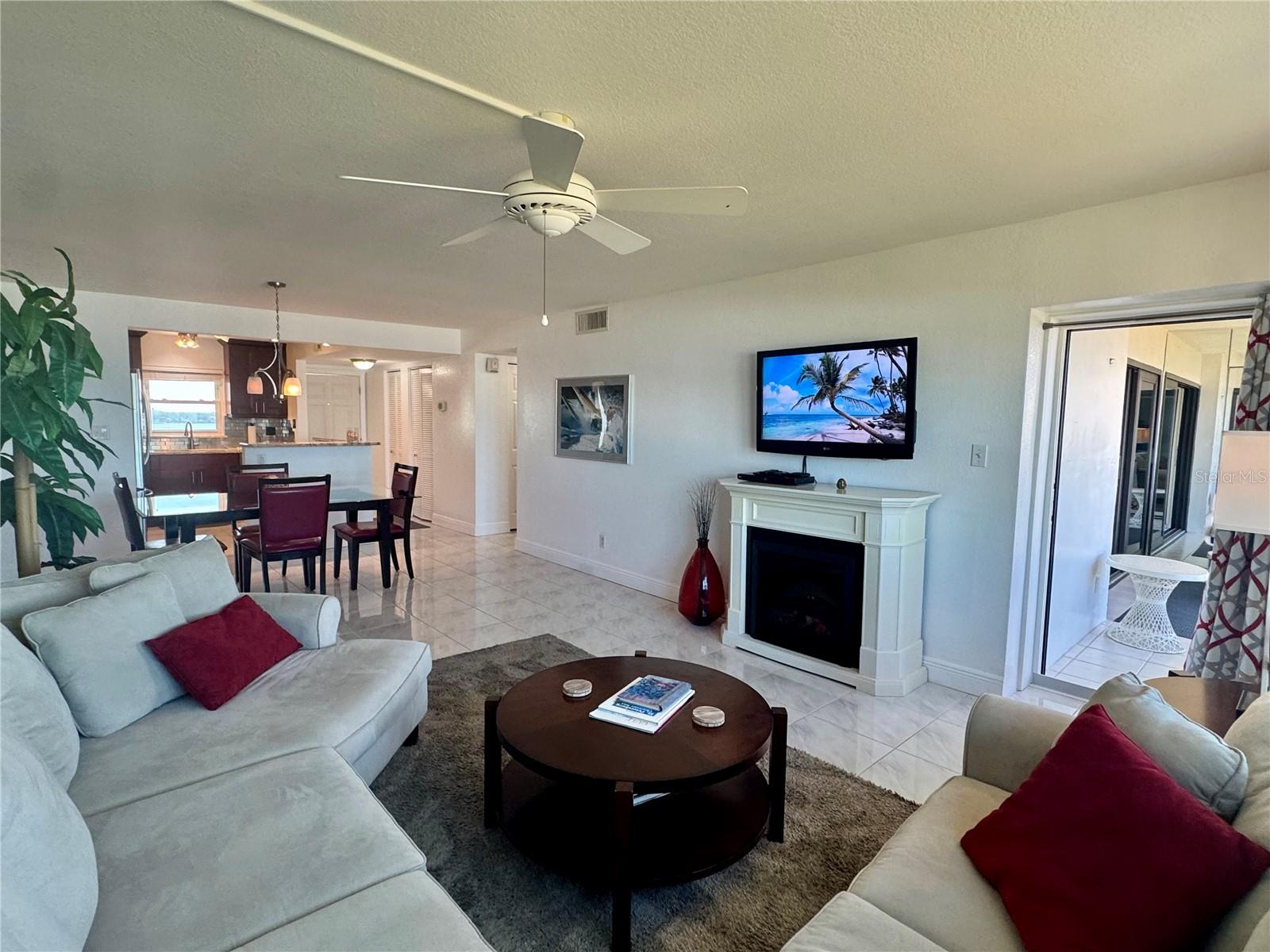 1230 GULF BLVD #1402, CLEARWATER BEACH, FL — photo 23