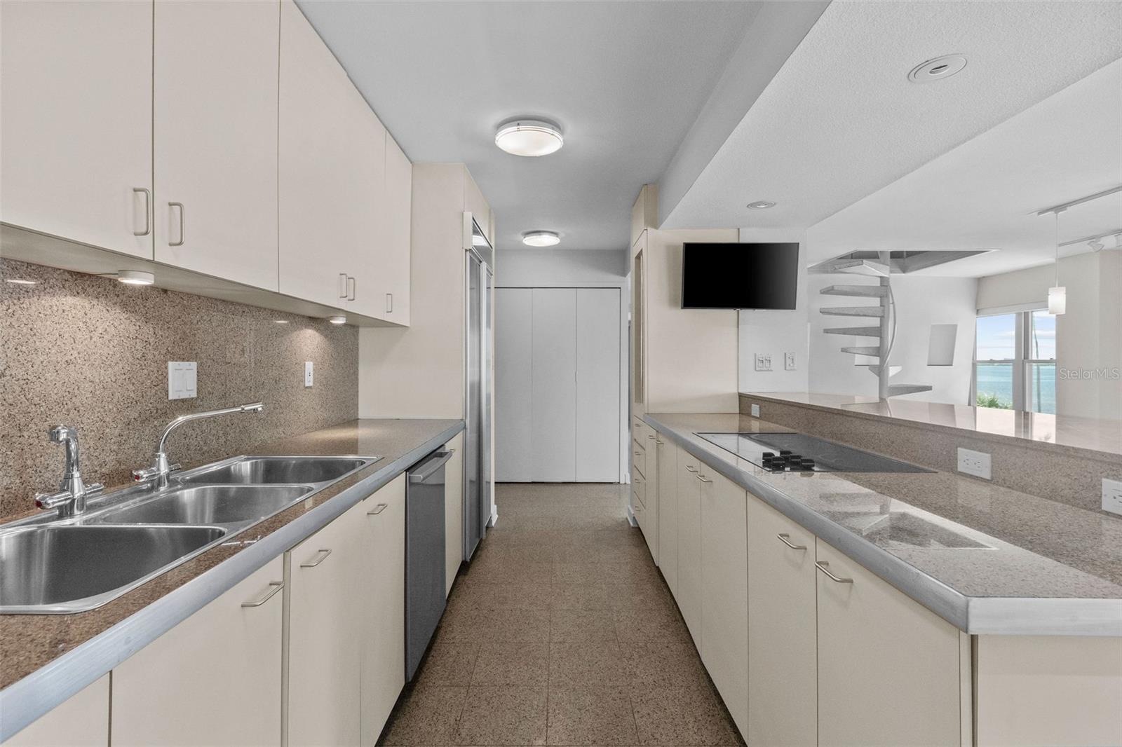 2401 BAYSHORE BLVD #410, TAMPA, FL — photo 14