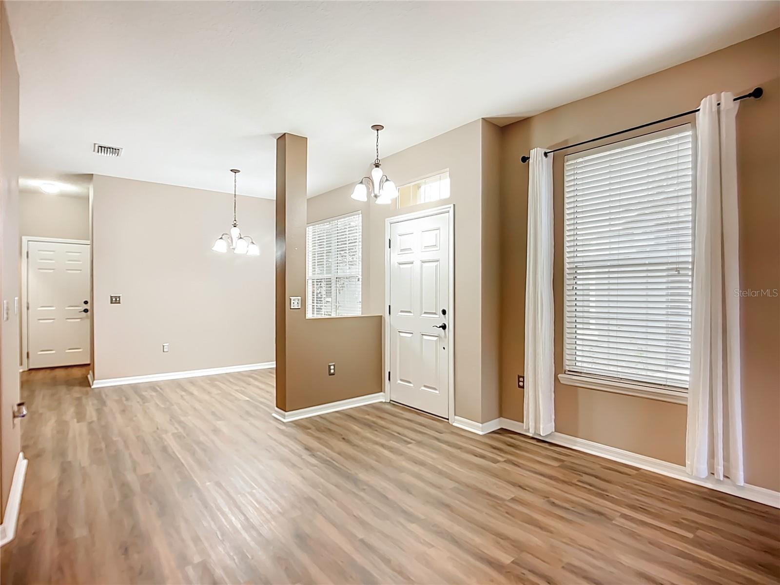 6811 BREEZY PALM DR, RIVERVIEW, FL — photo 12