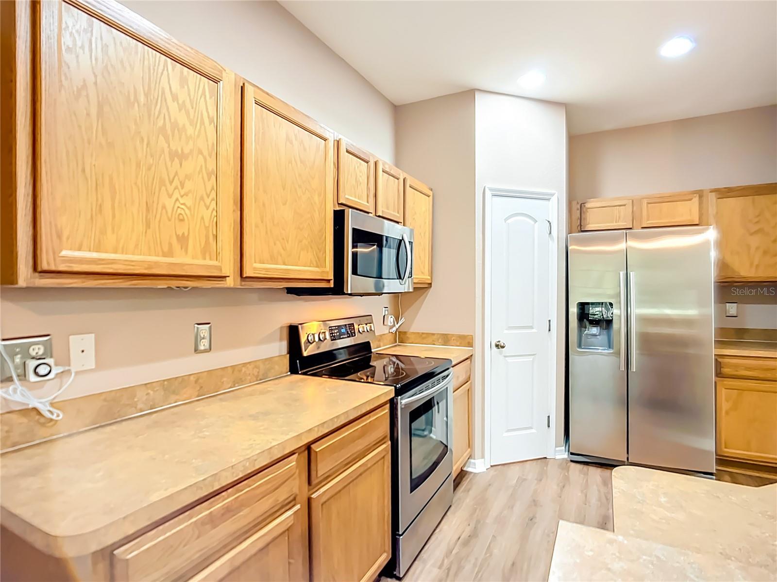 6811 BREEZY PALM DR, RIVERVIEW, FL — photo 19