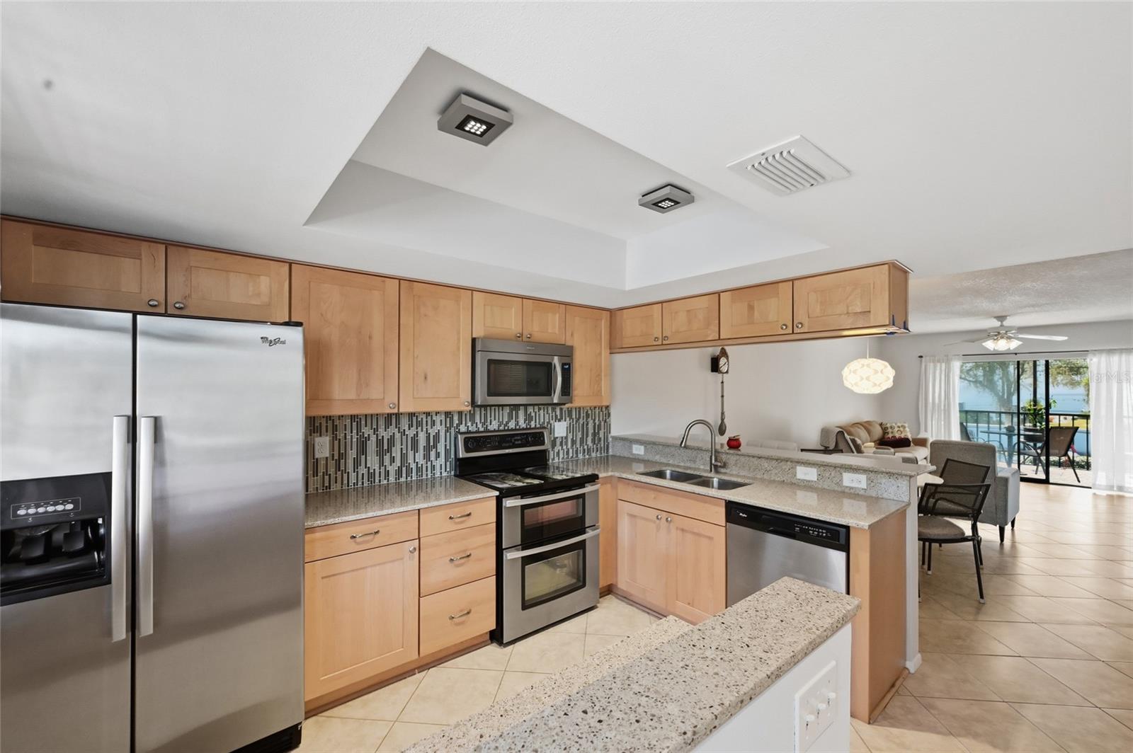 7845 EAGLE CREEK DR, SARASOTA, FL — photo 3