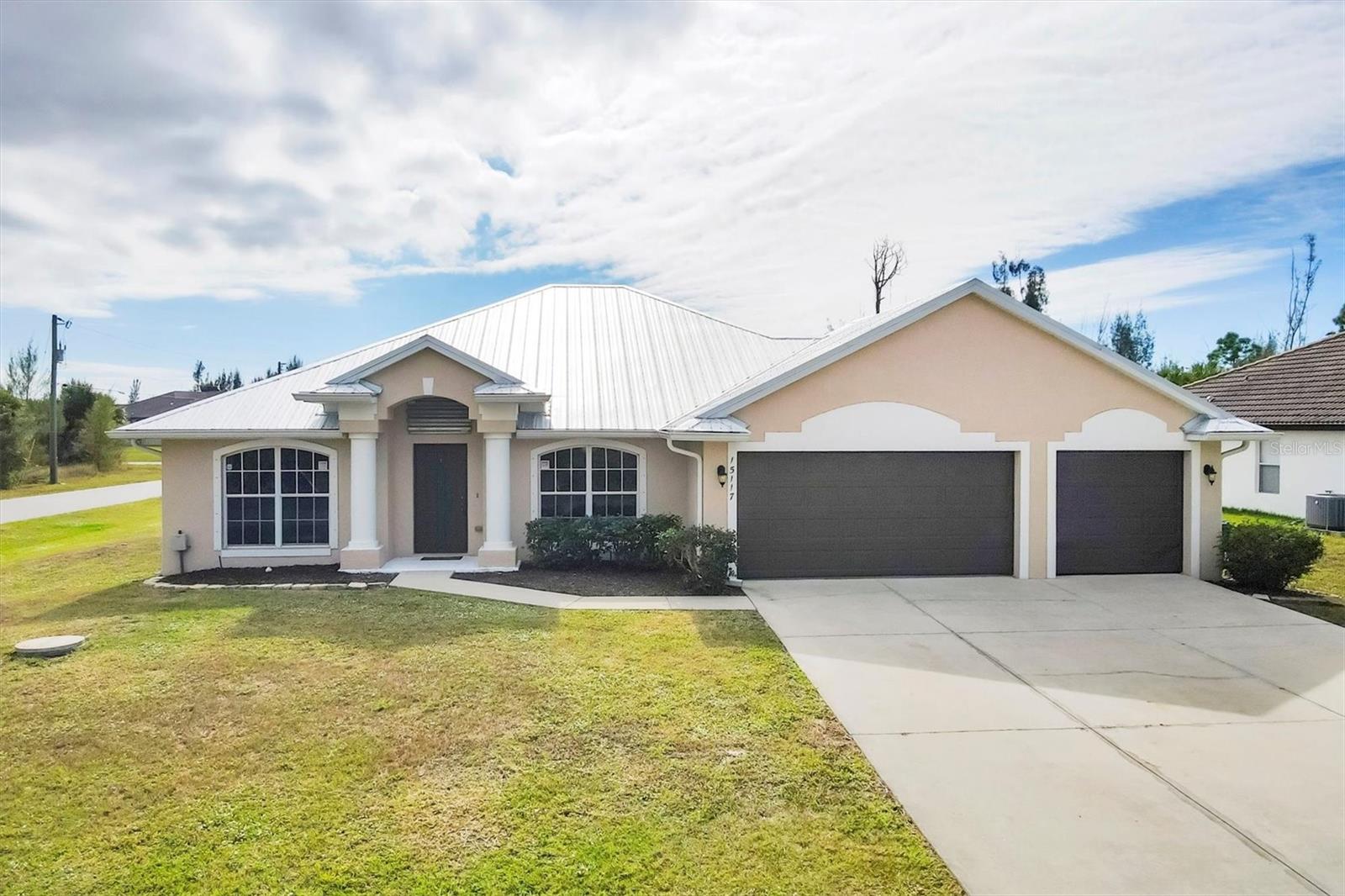 15117 LYNEBURG AVE, PORT CHARLOTTE, FL