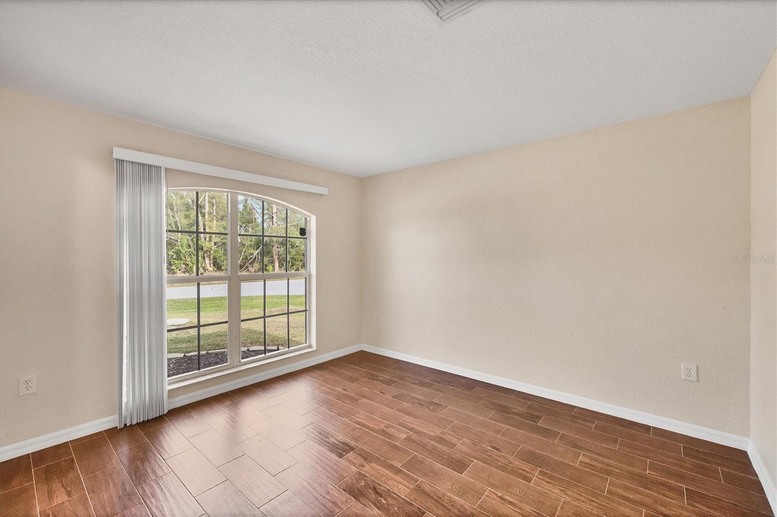 15117 LYNEBURG AVE, PORT CHARLOTTE, FL — photo 38