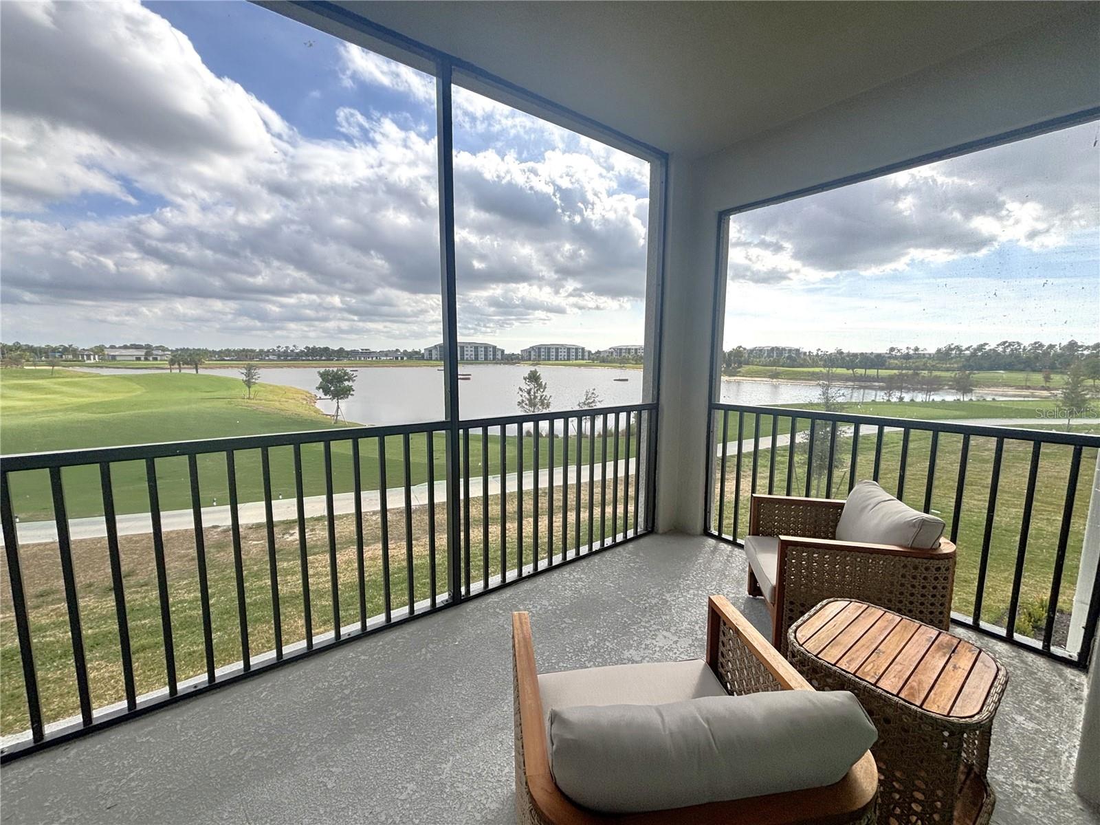17560 OPAL SAND DR #207, VENICE, FL