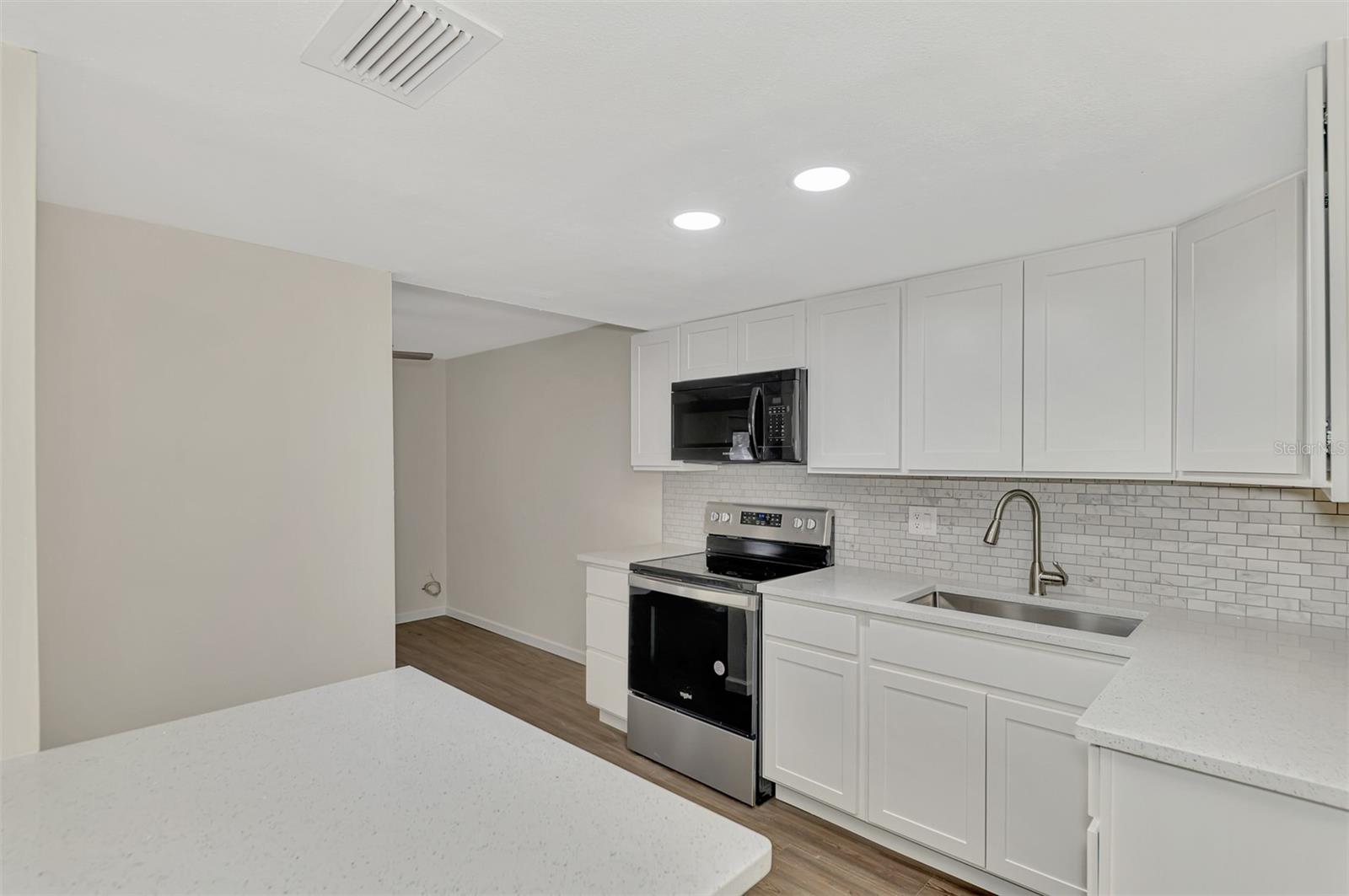 5026 WATER OAK DR #102, BRADENTON, FL — photo 17