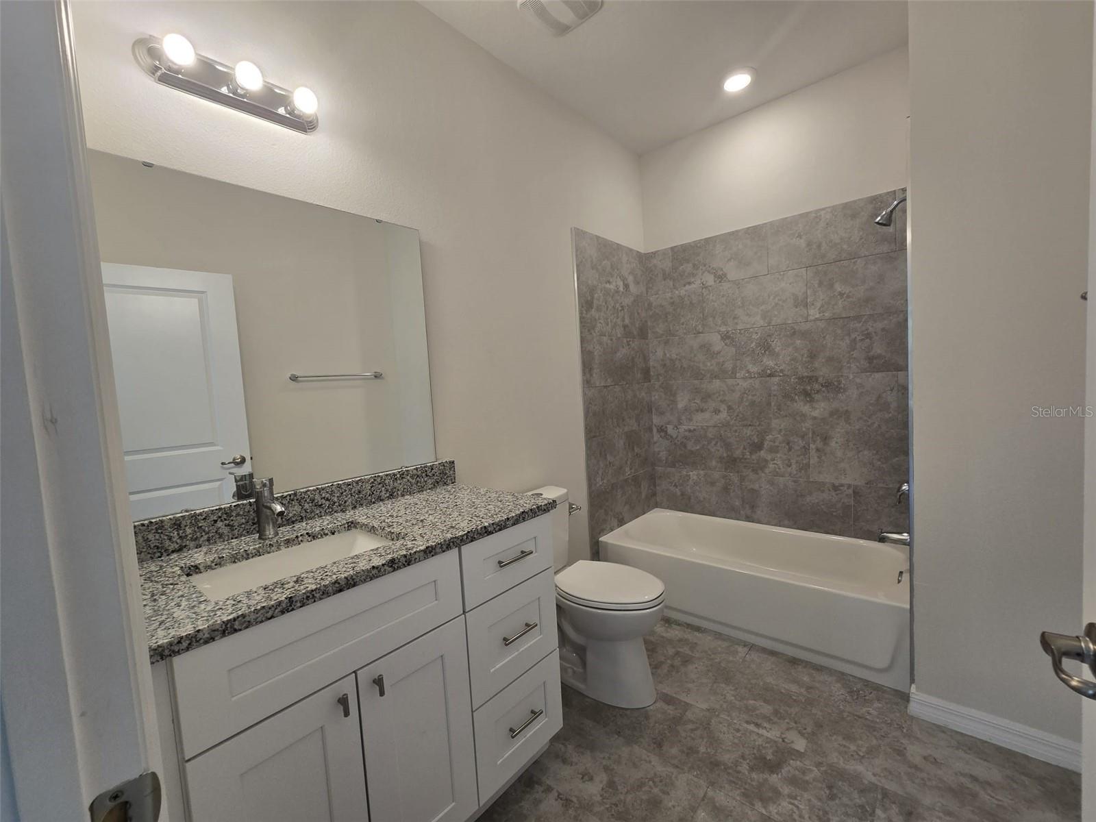 546 IMPERIAL PL #548, KISSIMMEE, FL — photo 8