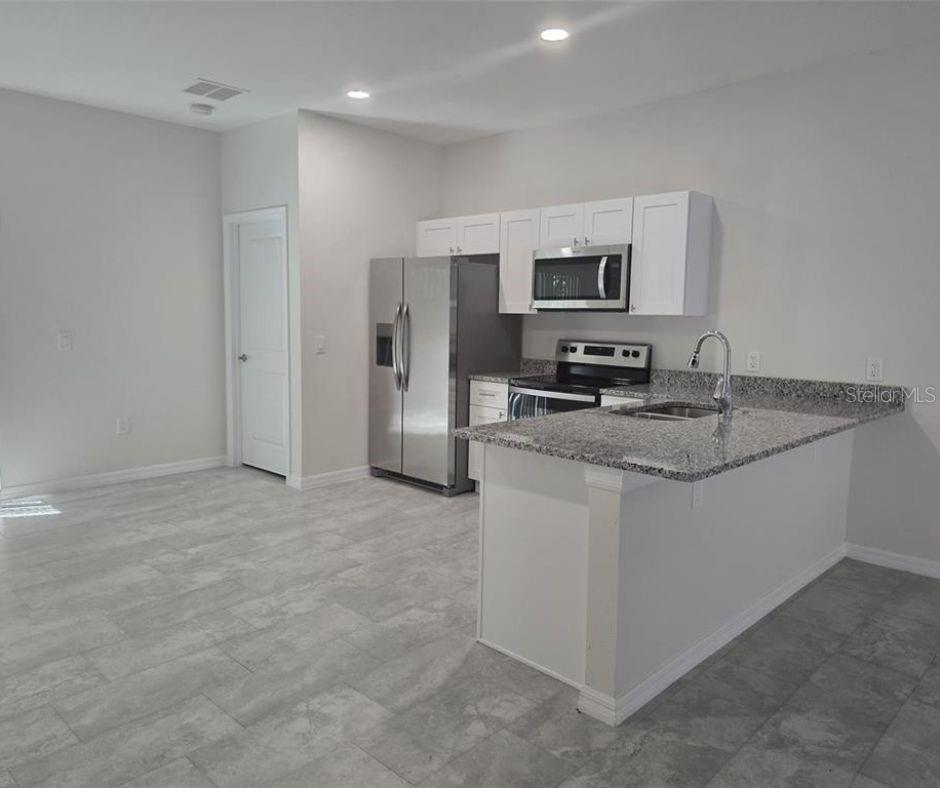 546 IMPERIAL PL #546, KISSIMMEE, FL — photo 3