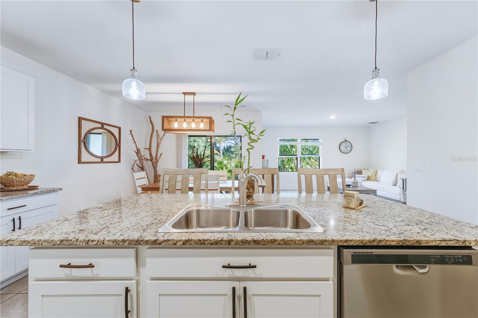 7339 TOURMALINE DR, GRANT VALKARIA, FL — photo 8