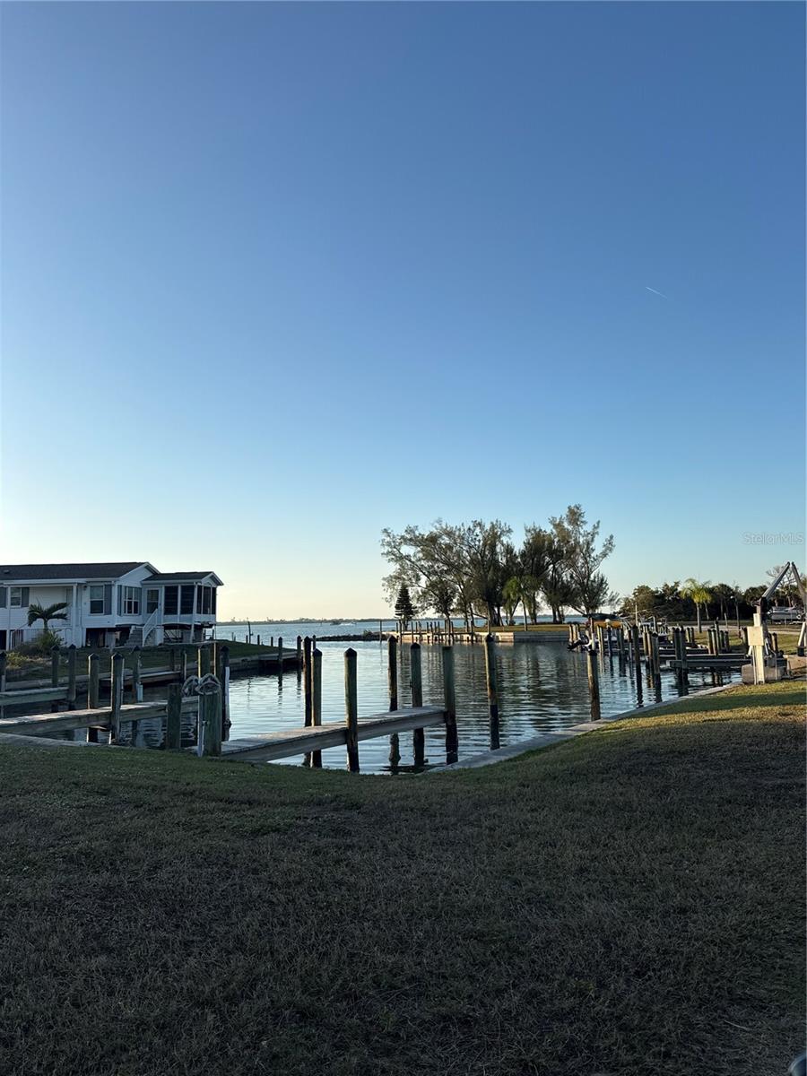 7500 PARK POINTE DR #13, ENGLEWOOD, FL — photo 2