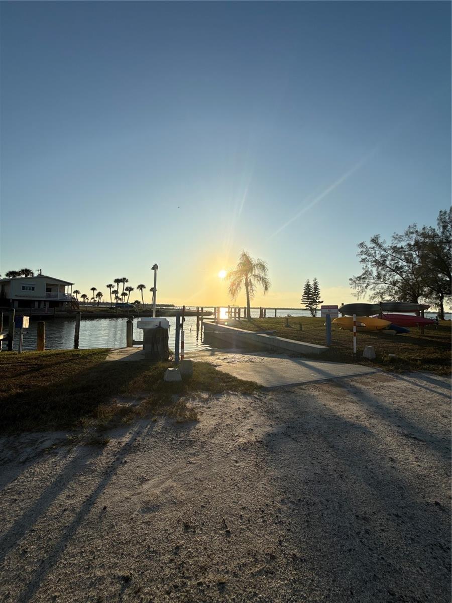 7500 PARK POINTE DR #13, ENGLEWOOD, FL — photo 4