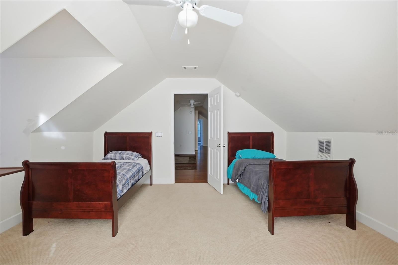 11805 OSPREY AVE, WEEKI WACHEE, FL — photo 29