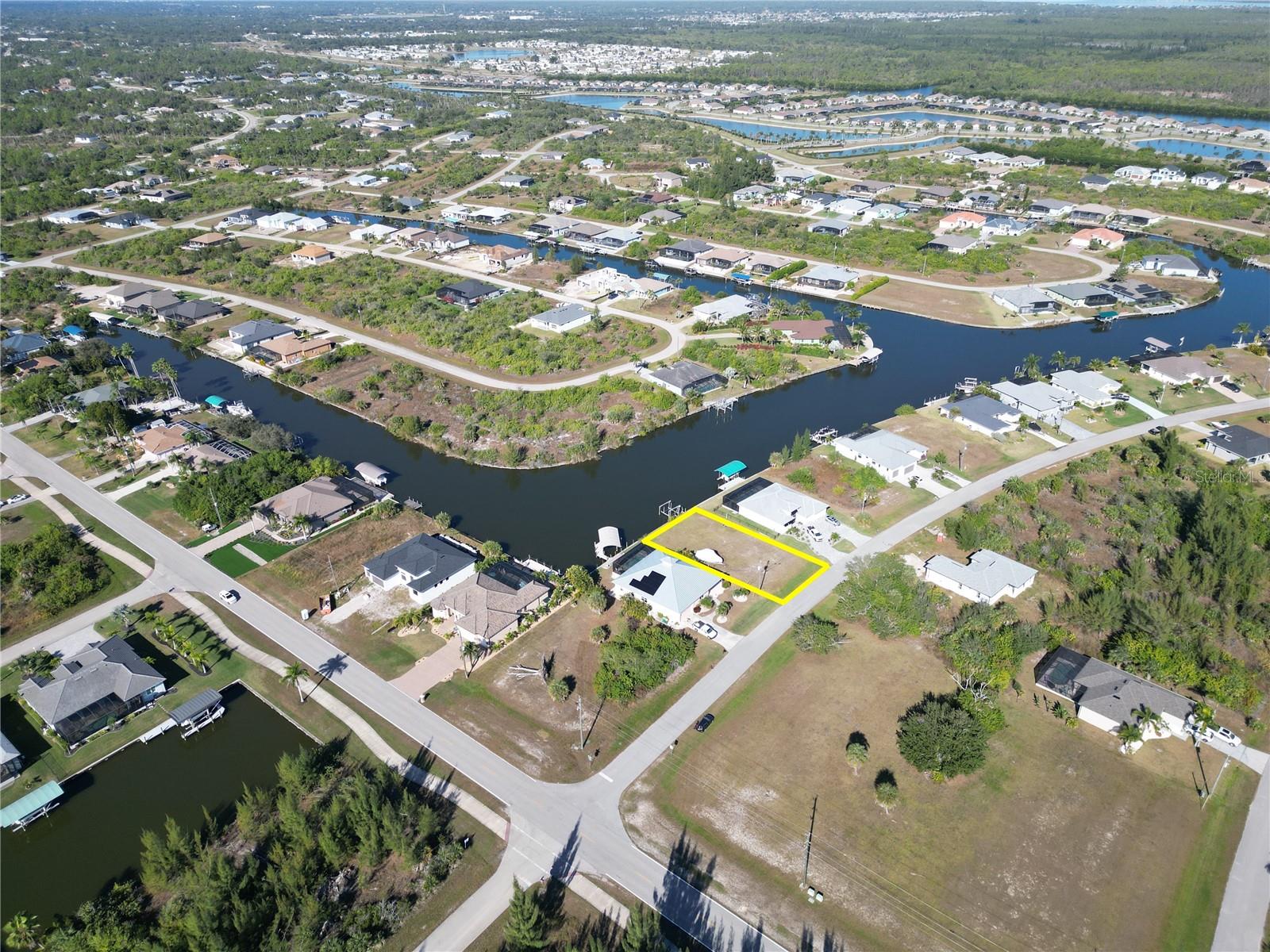 8050 ARLEWOOD CIR, PORT CHARLOTTE, FL — photo 13