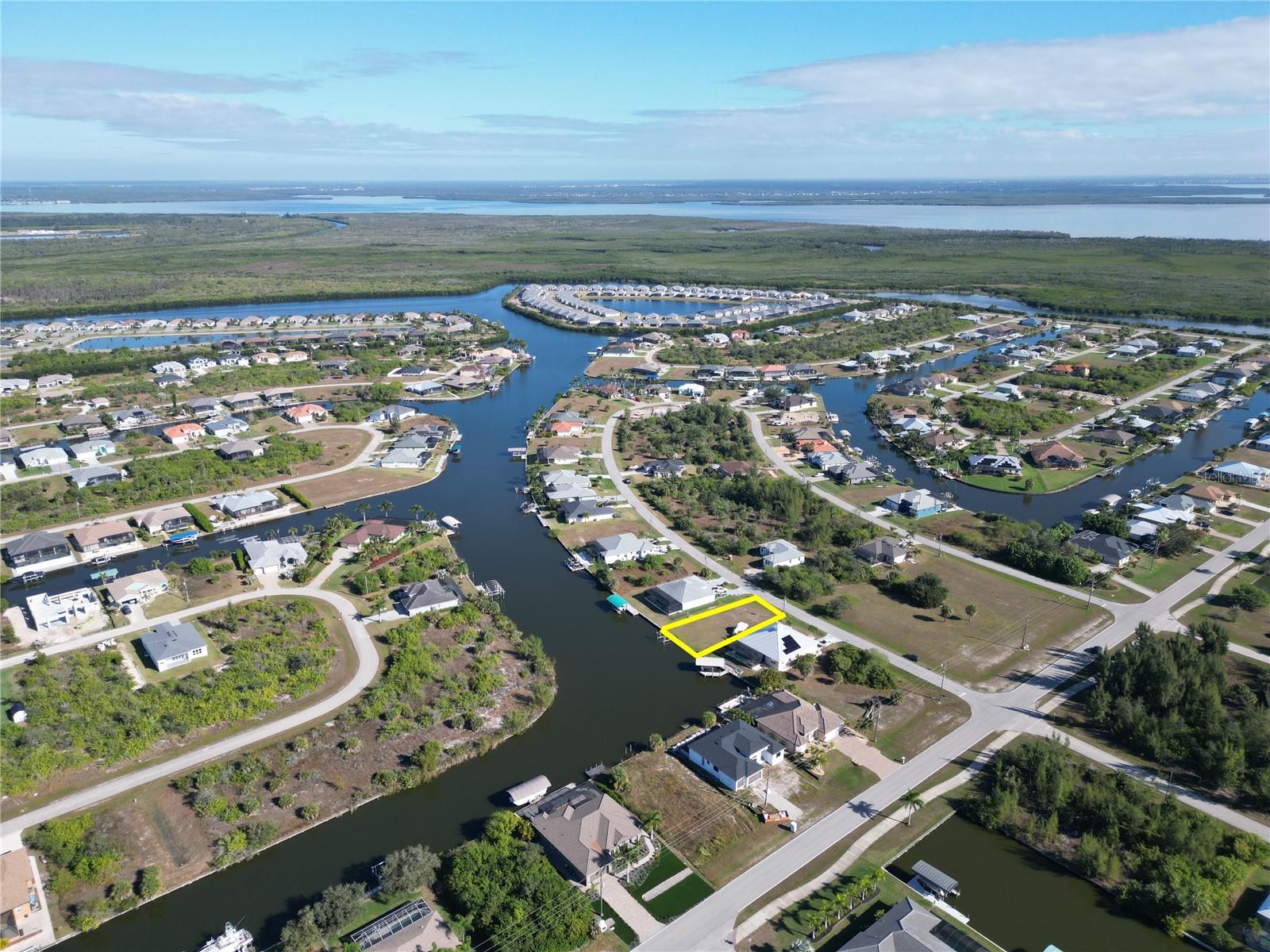 8050 ARLEWOOD CIR, PORT CHARLOTTE, FL — photo 19