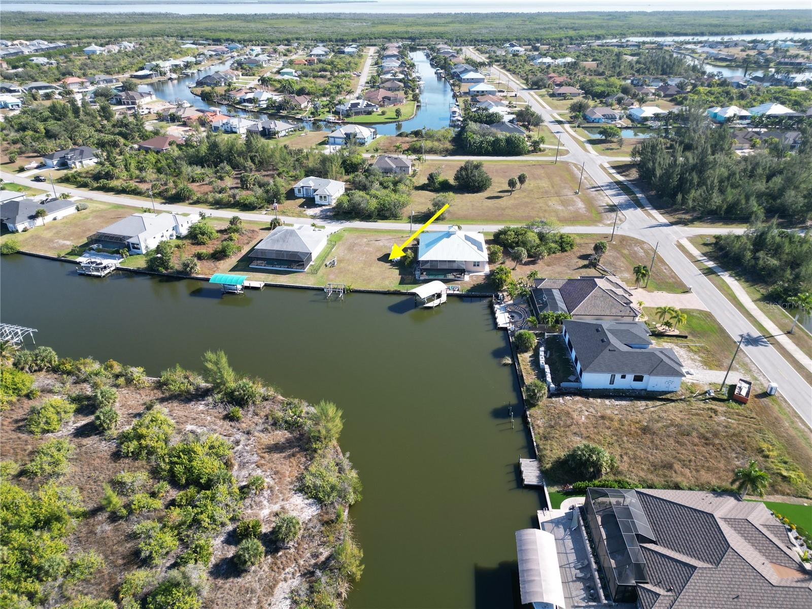 8050 ARLEWOOD CIR, PORT CHARLOTTE, FL — photo 29