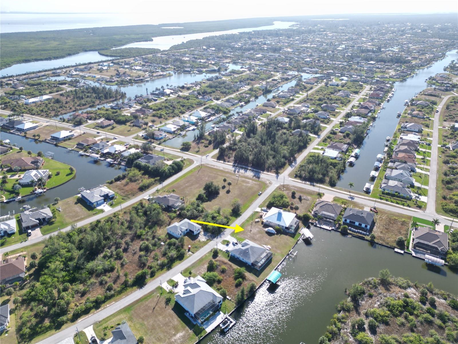 8050 ARLEWOOD CIR, PORT CHARLOTTE, FL — photo 39